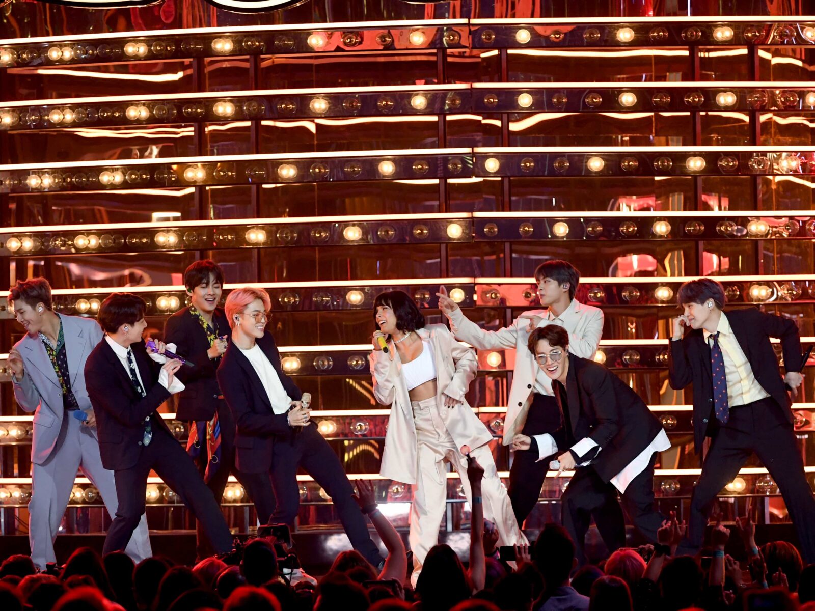 BTS & Halsey, 2019 BBMAs
