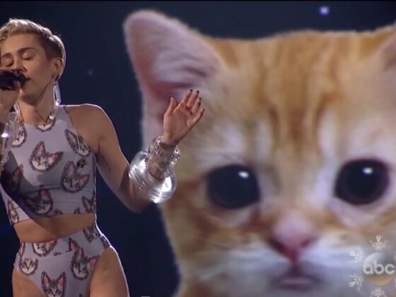 Miley Cyrus, American Music Awards 2013
